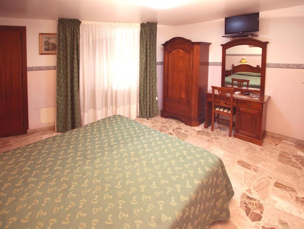 Hotel Cortese Palermo Oda fotoğraf